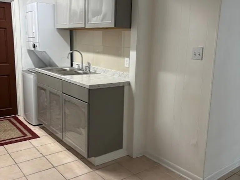 1406 Nylic St — Photo 7