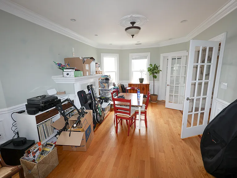 55 Hobart St #2 — Photo 5