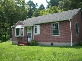 6327 Red Hill Rd, Boones Mill, VA 24065