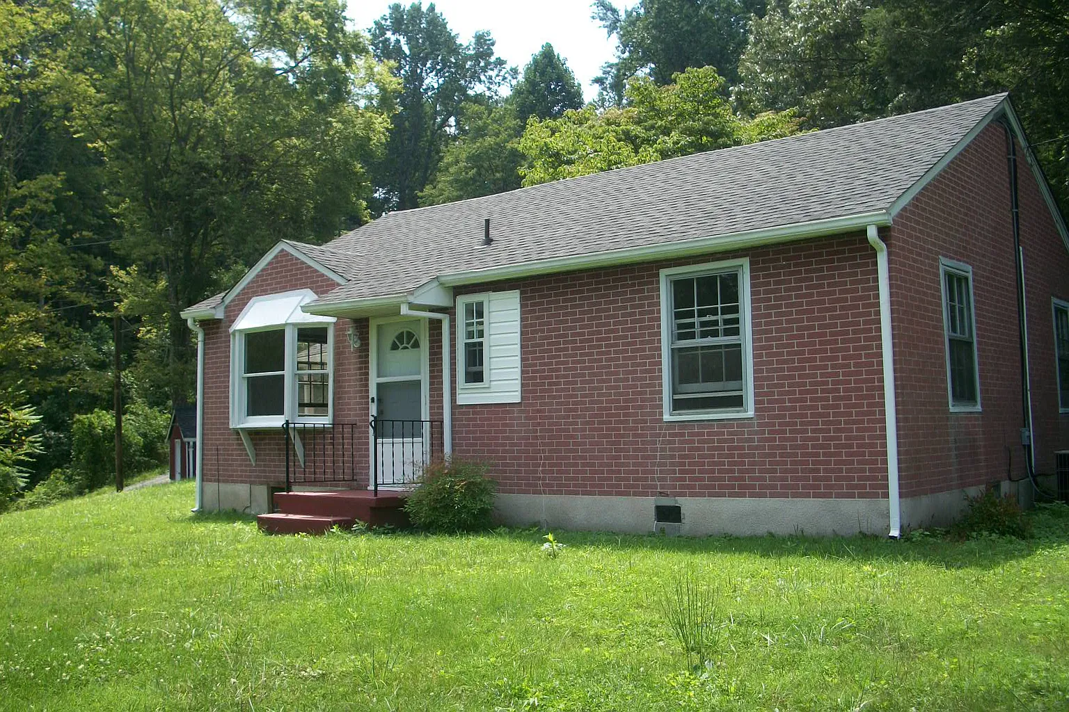 6327 Red Hill Rd photo 1