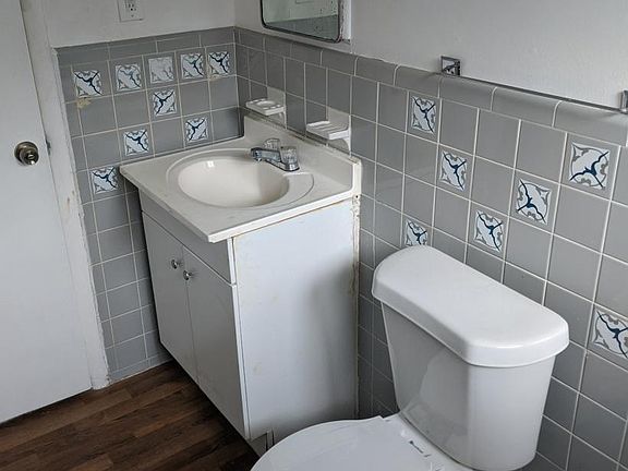 5 - Bathroom v2