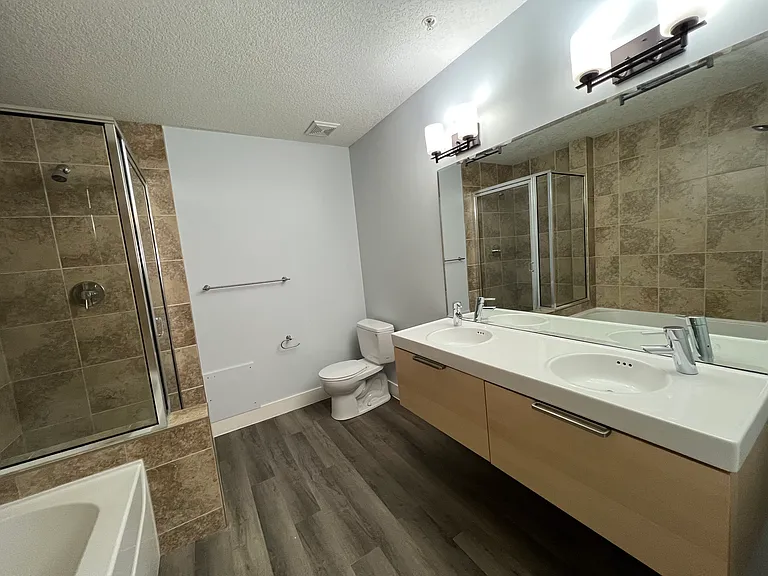 2306 17a St SW #101 — Photo 23