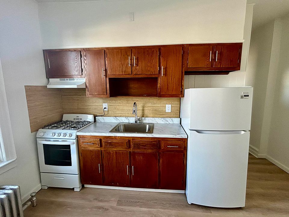 1st image of 1059 67th St Floor 3