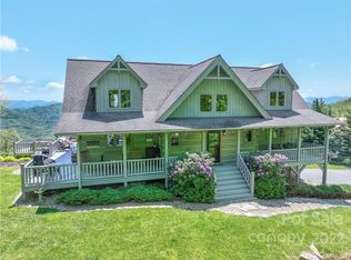332 Aerial Rdg, Waynesville, NC 28785