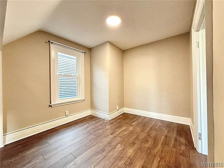 460 Rhode Island St #UPPER — Photo 9