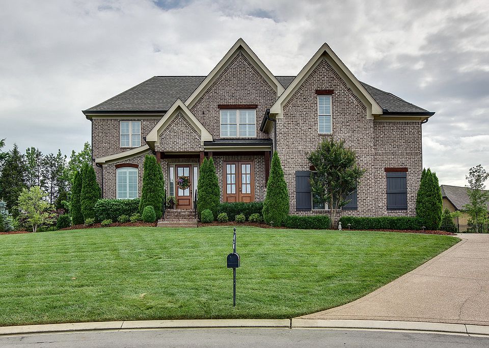 1st image of 1420 Orchard Hill Ln
