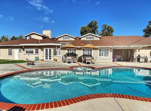 3rd image of 10951 Orange Park Blvd