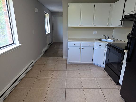 2nd image of 76 Sherman Ave APT 9