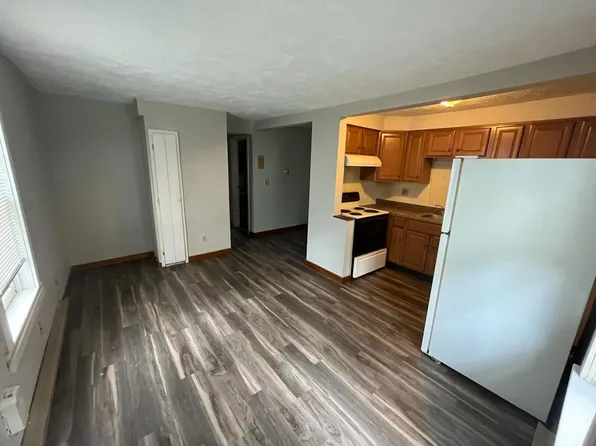 42 W Houston Ave, Montgomery, PA 17752