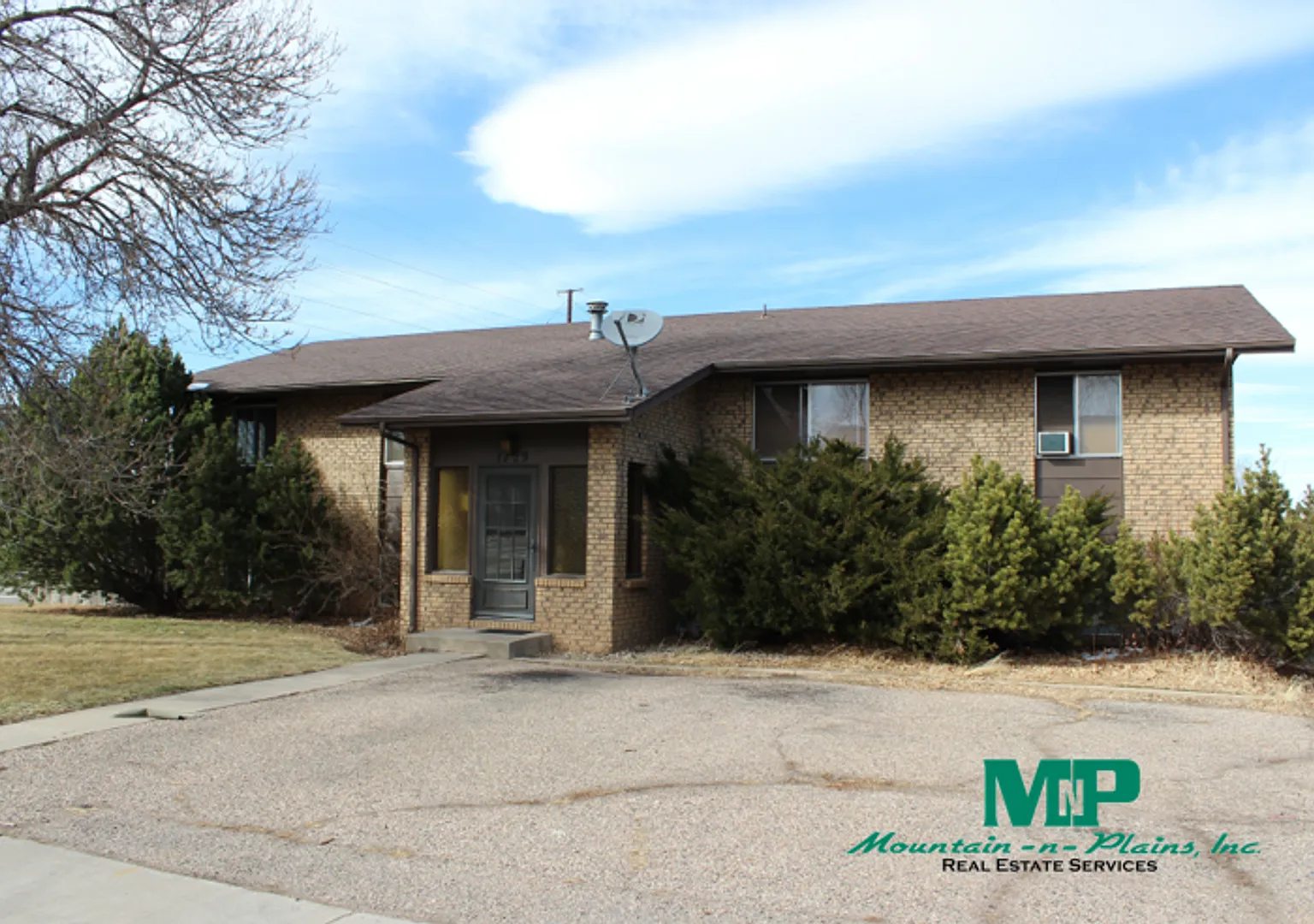 2 bed, 1.0 bath, 850 sqft, $1,195 — Photo 2