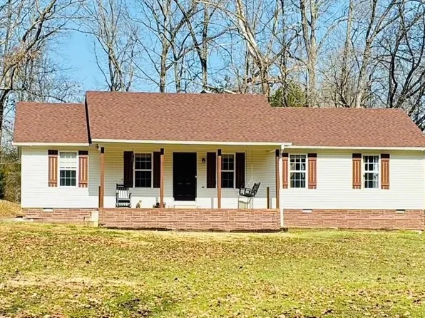 50 Deer Brooke Dr, Scotts Hill, TN 38374