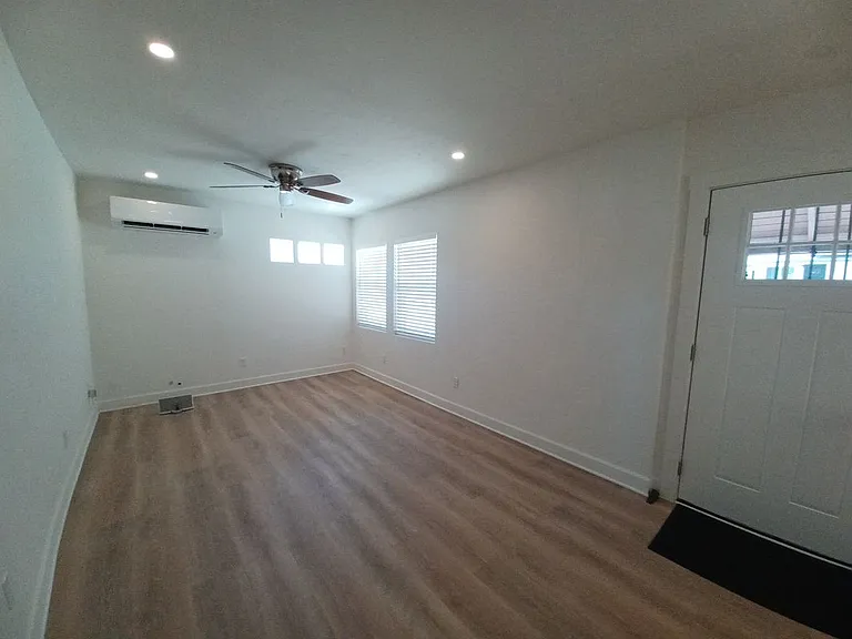 9809 N 2nd Way #HOUSE — Photo 6