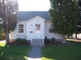 78 S Cleveland Ave, Blackfoot, ID 83221