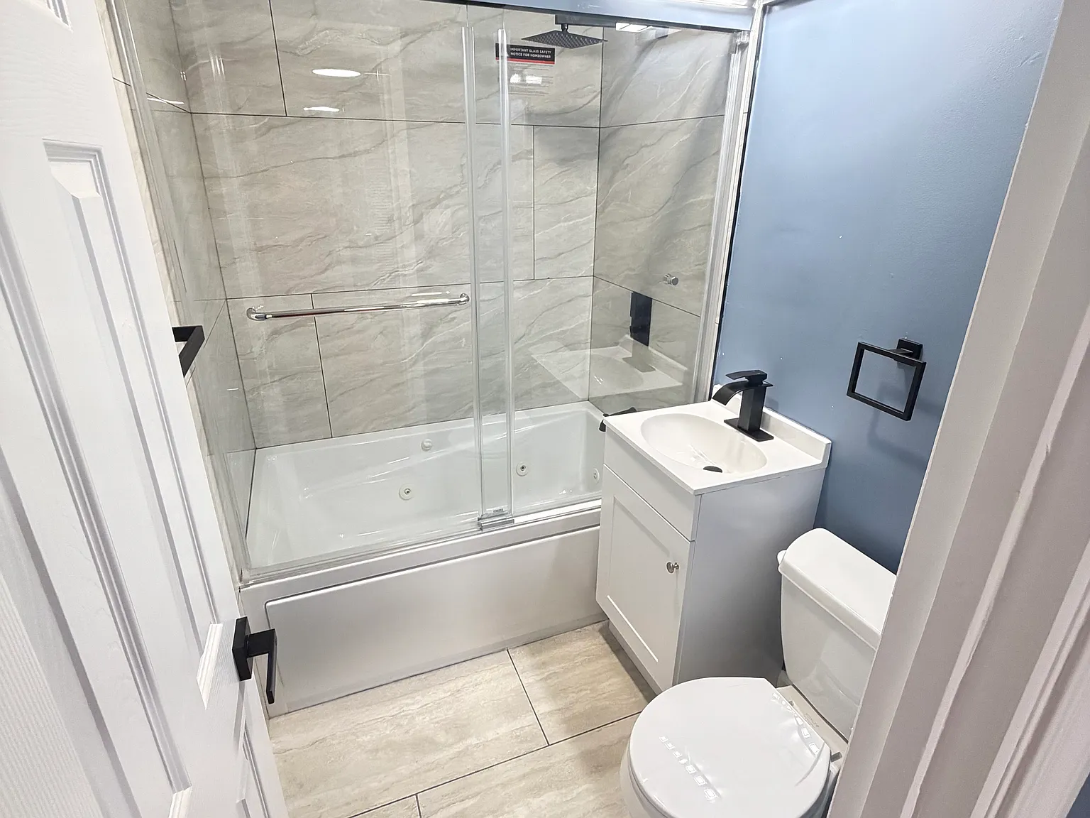 3 bed, 1200 sqft, $2,000 — Photo 4