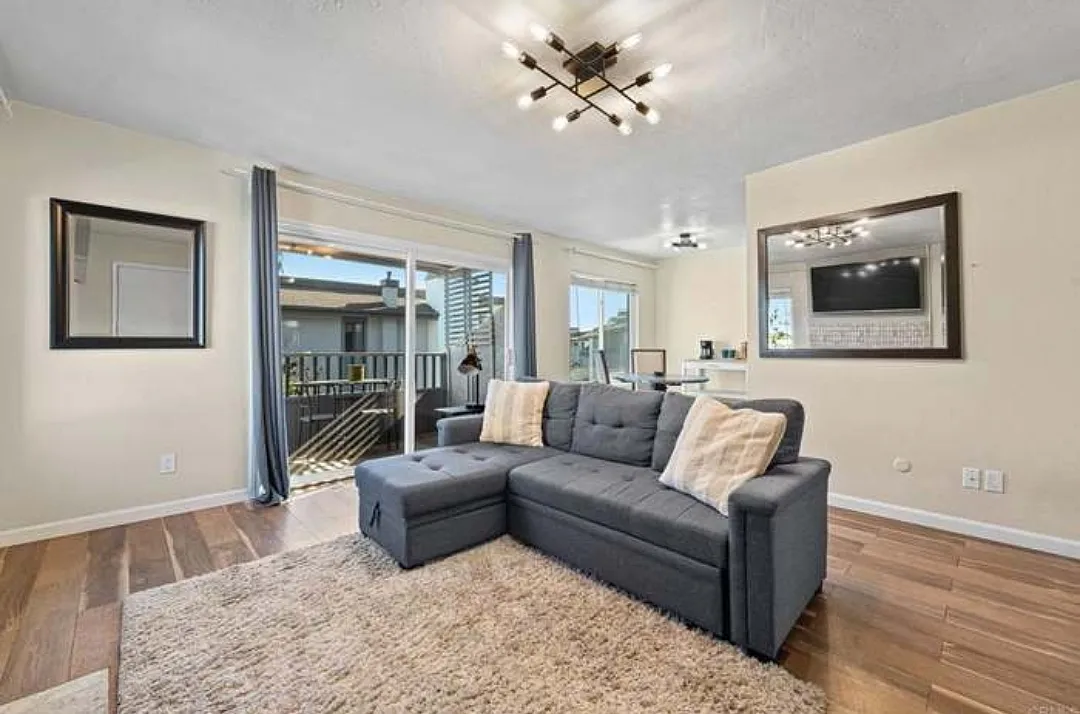 1 bed, 741 sqft, $2,500 — Photo 1