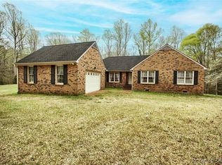 5988 Lamberth Ln, Gloucester, VA 23061
