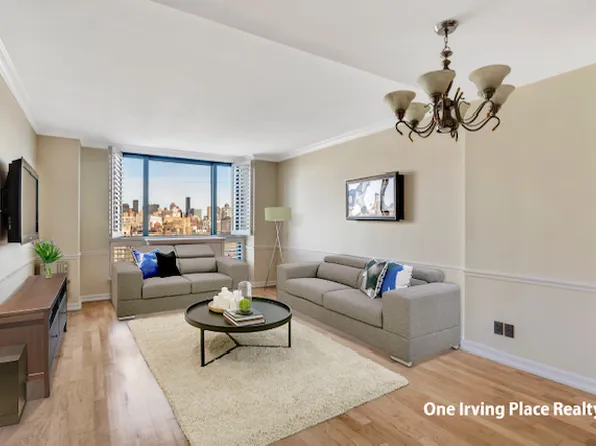 1 Irving Place P20C image 1 of 15