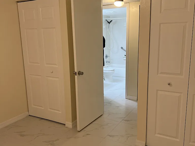 8201 Sun Spring Cir — Photo 13
