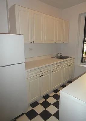 Rented by Goldfarb Properties | media 1