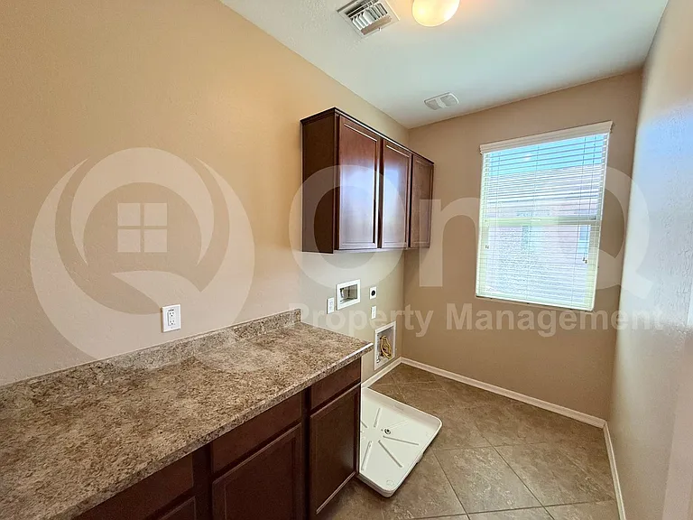 3825 E Gideon Way — Photo 28