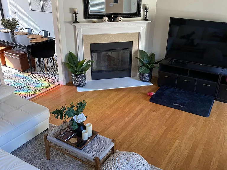 10702 Northington Ln — Photo 7