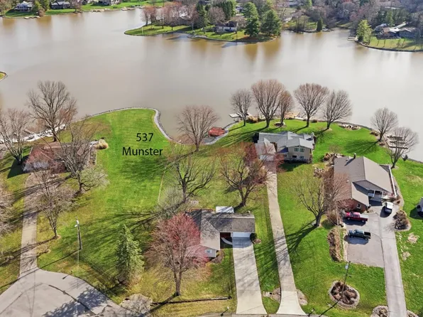 537 Munster Dr, Fayetteville, OH 45118