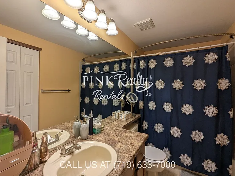 8560 Avens Cir — Photo 22