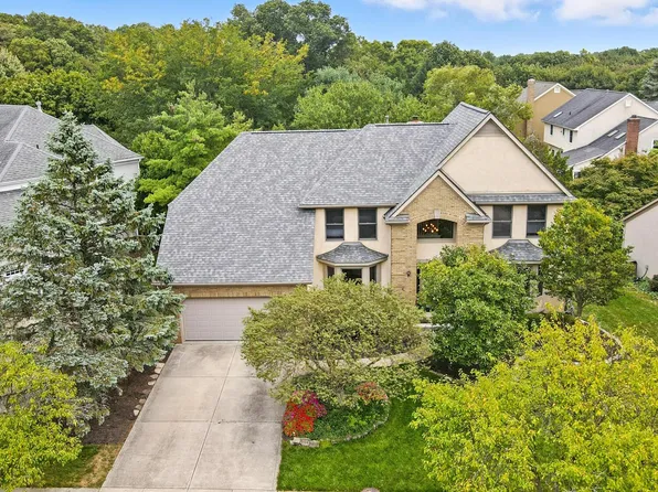 7466 Katesbridge Ct, Dublin, OH 43017