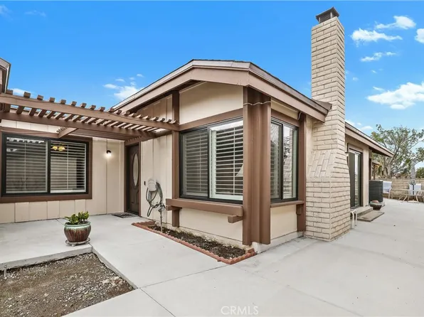 2926 Newgate Ct, Riverside, CA 92506