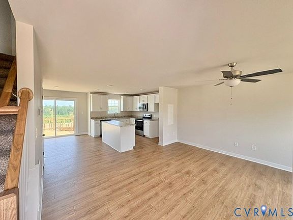 5th image of 12 Derosa Ct