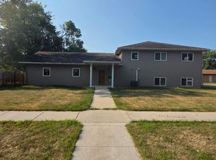 311 4th Ave N, Wahpeton, ND 58075