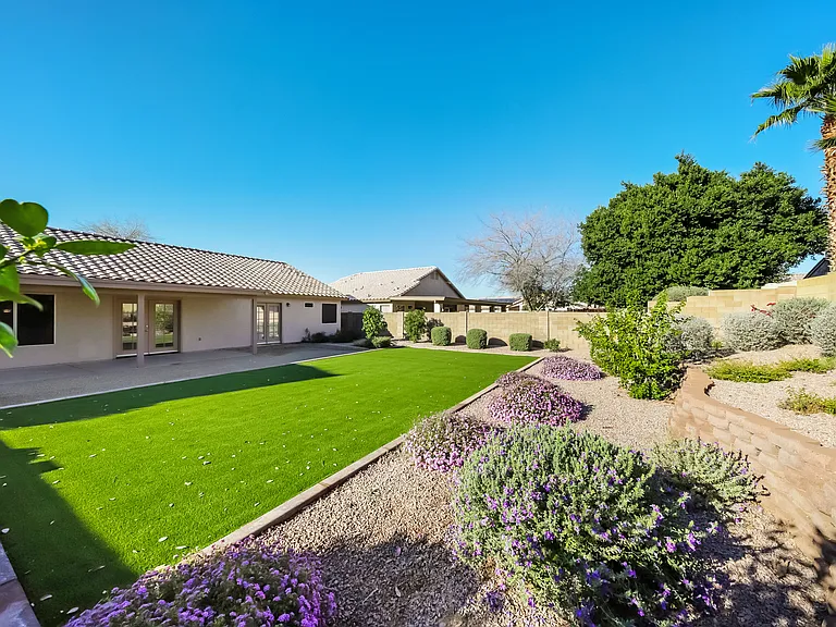 4758 W Kristal Way — Photo 15