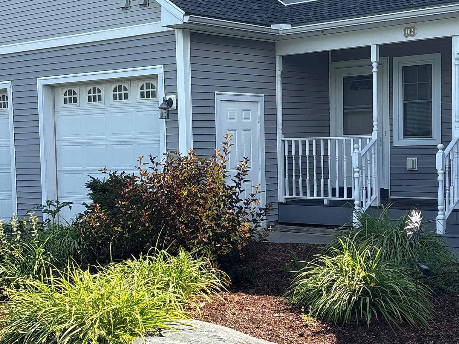 2 bed, 2.5 bath, 1500 sqft, $2,400 — Photo 1