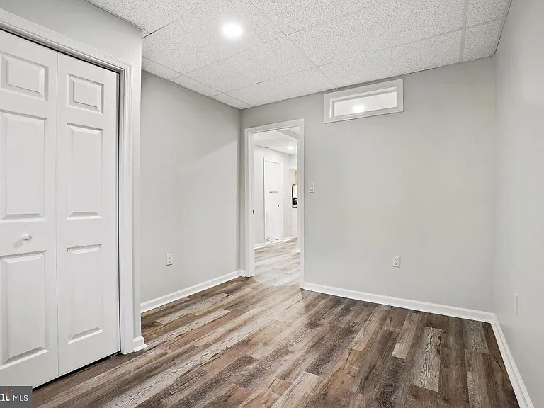 12316 Fountain Dr — Photo 37