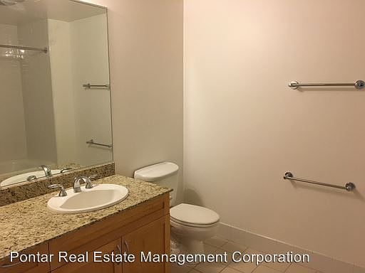 2nd image of 260 King St Unit 1111