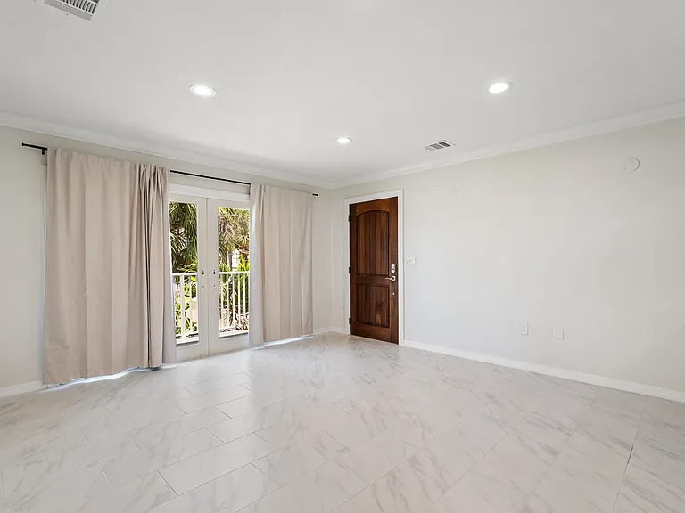 1907 Gulf Way #3 — Photo 6