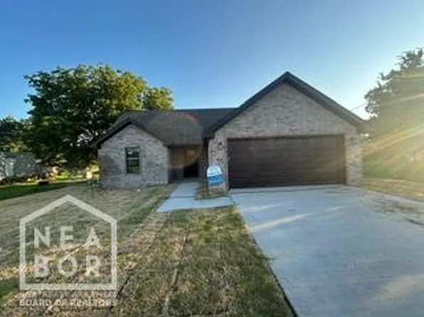 122 Redwood Dr, Bono, AR 72416