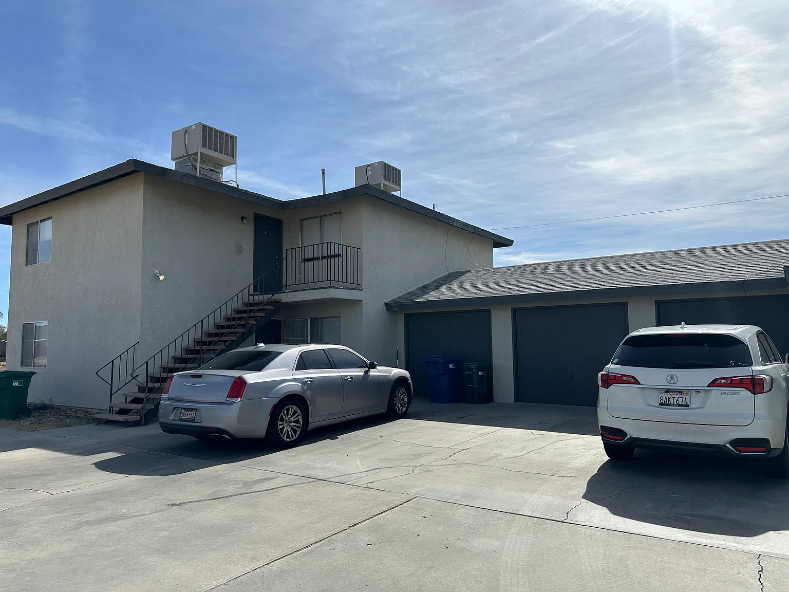 2 bed, 994 sqft, $900 — Photo 1