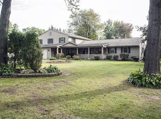 194 Birnie Ave, West Springfield, MA 01089