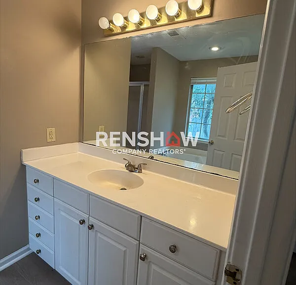 194 Pennington Pl — Photo 20
