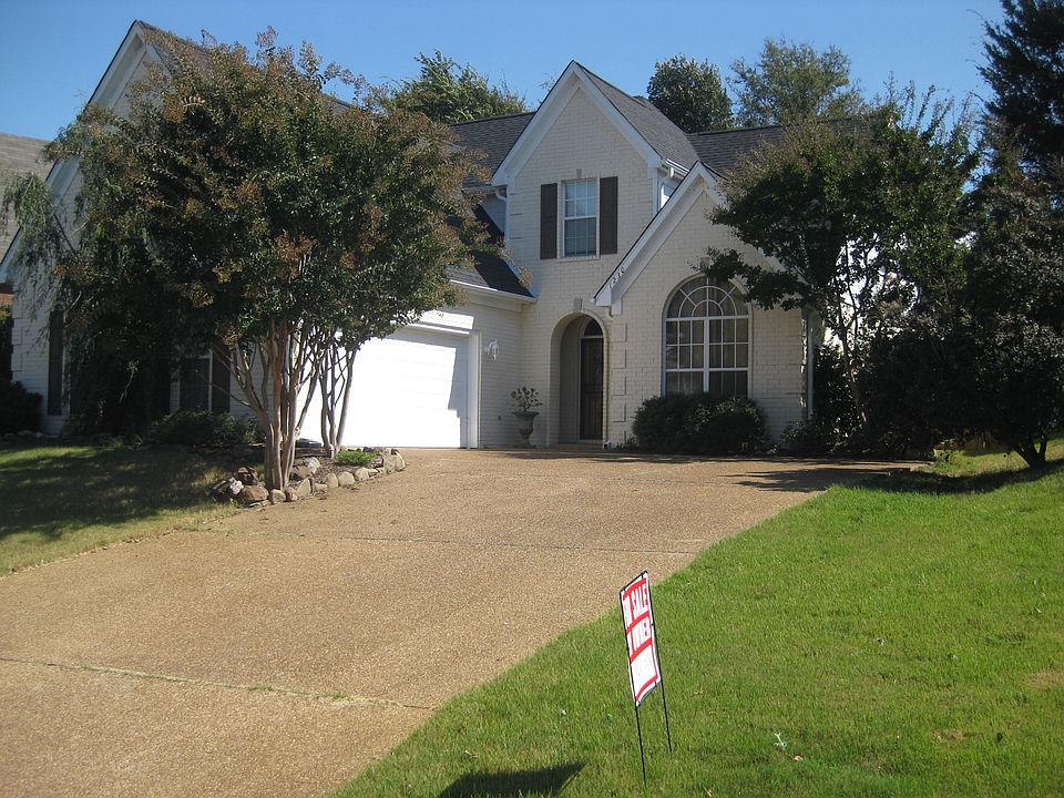 1st image of 1230 Cross Creek Dr E