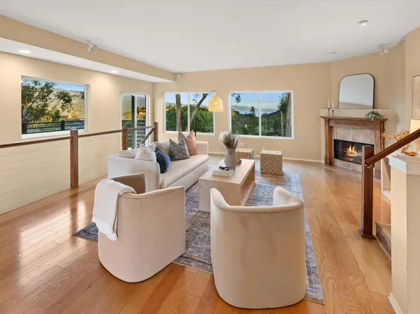 956 Calle Cortita, Santa Barbara, CA 93109