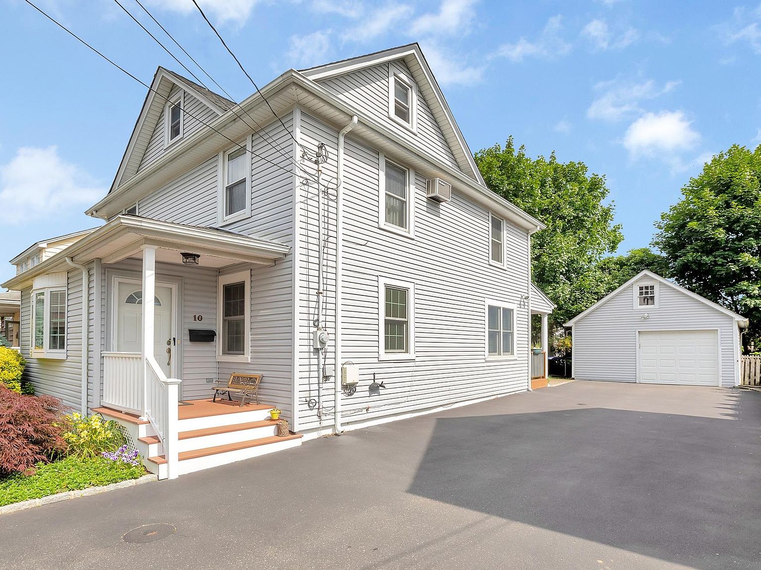 10 Elm St, Greenvale, NY 11548 | Zillow