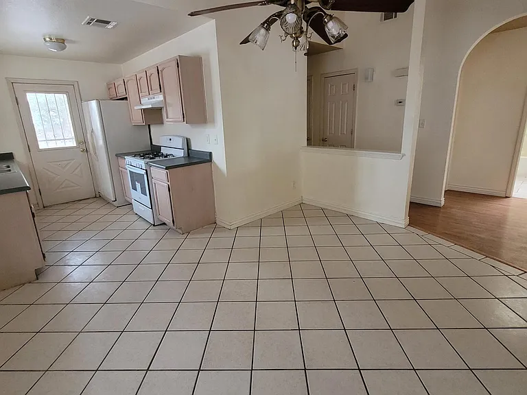 3457 Carlos Moran Ct — Photo 14