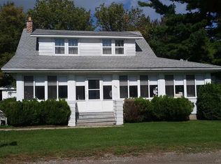 338 Avalon Beach St, Cottrellville, MI 48039