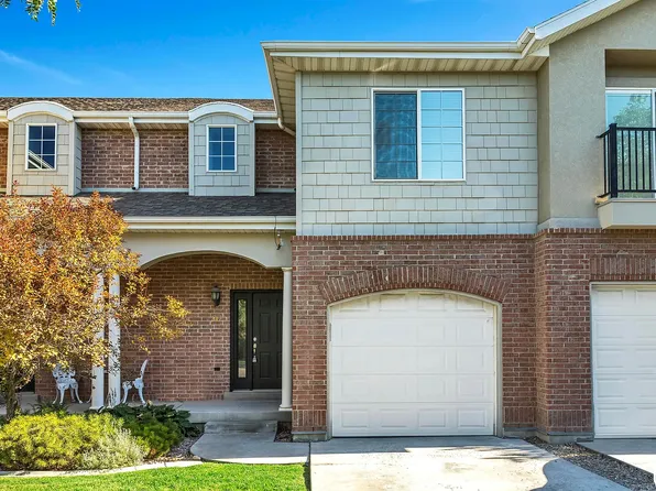 247 E Sunshine Dr, Saratoga Springs, UT 84045
