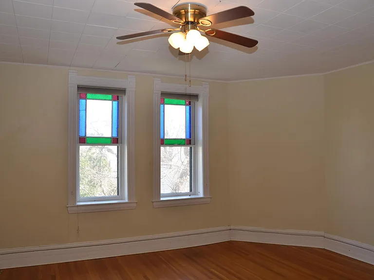 1709 Pine St #4 — Photo 8