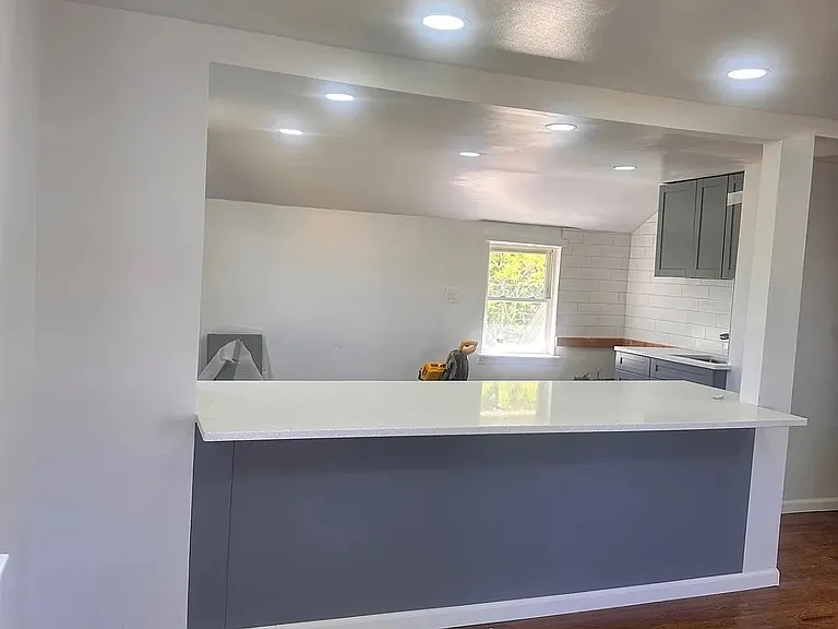 10 Christopher Ct #2 — Photo 6