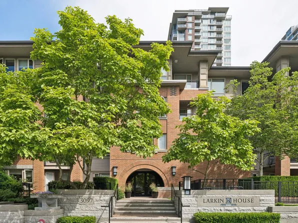 3097 Lincoln Ave #206, Coquitlam, BC V3B 0E3
