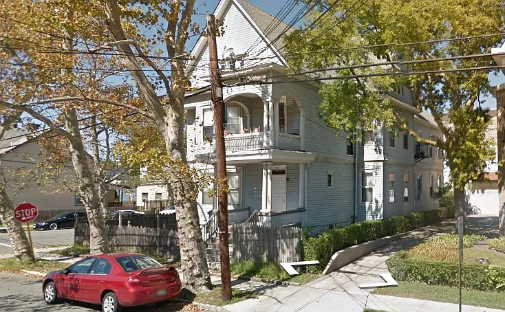 Building Photo - 142 Gordon St #3